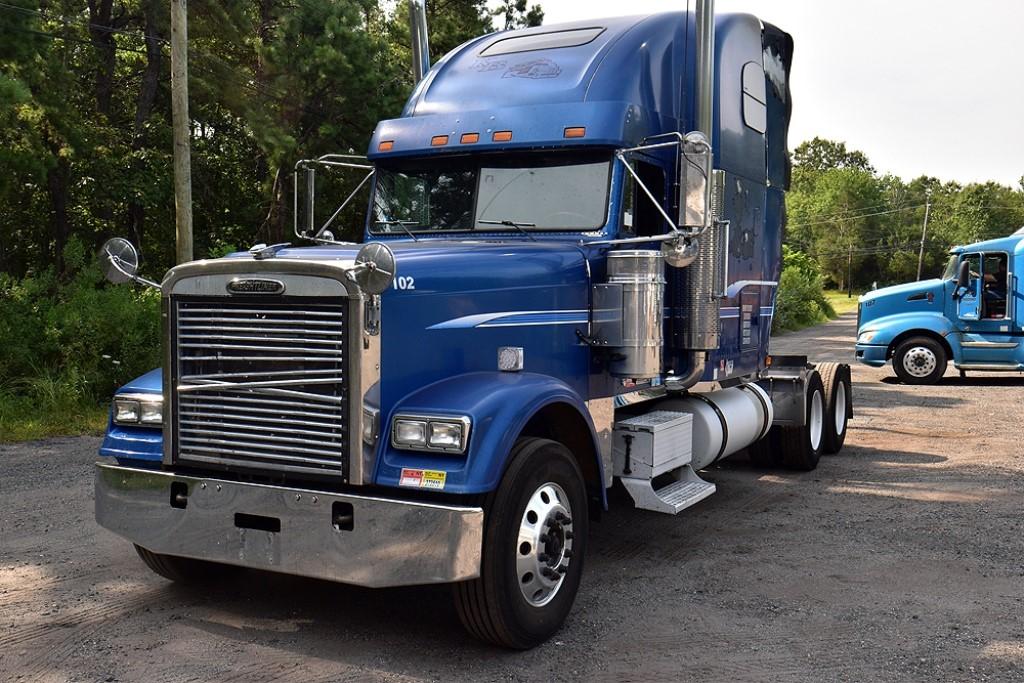 2006 Freightliner Classic Xl