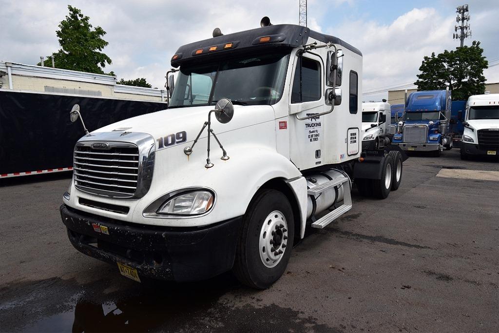 2006 Freightliner Classic XL