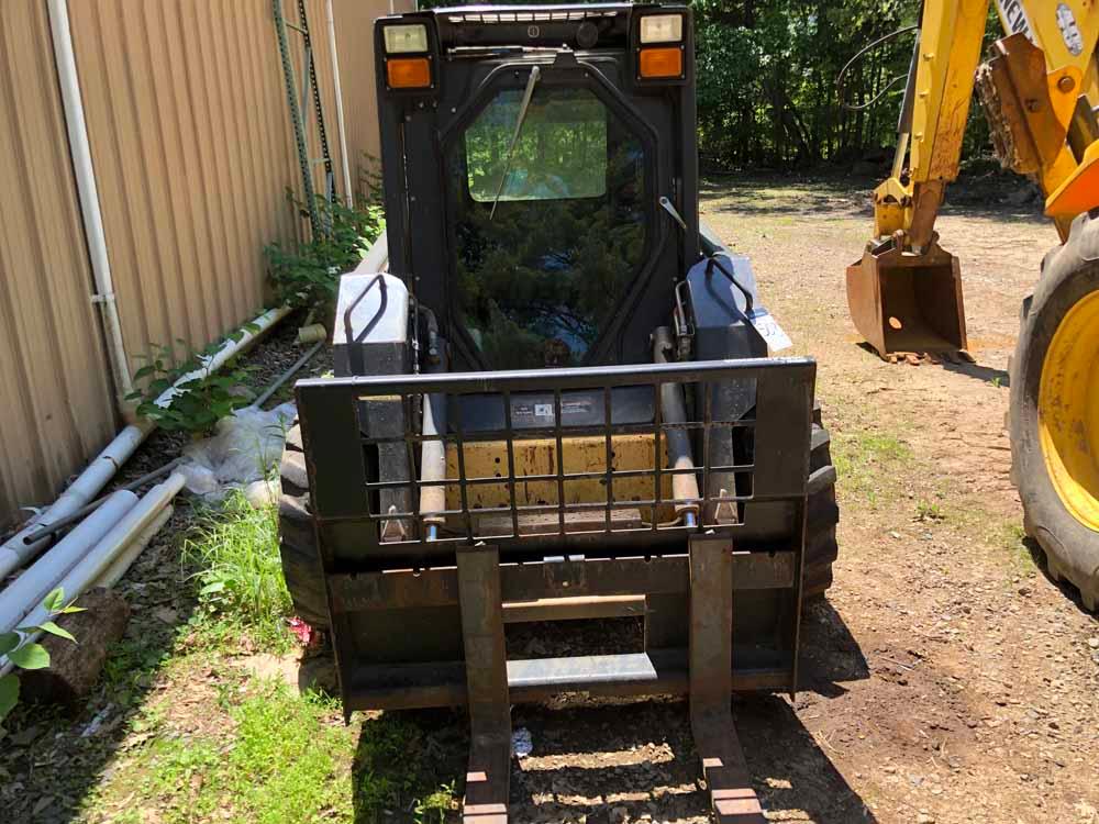 New Holland Ls170 Skid Steer Loader