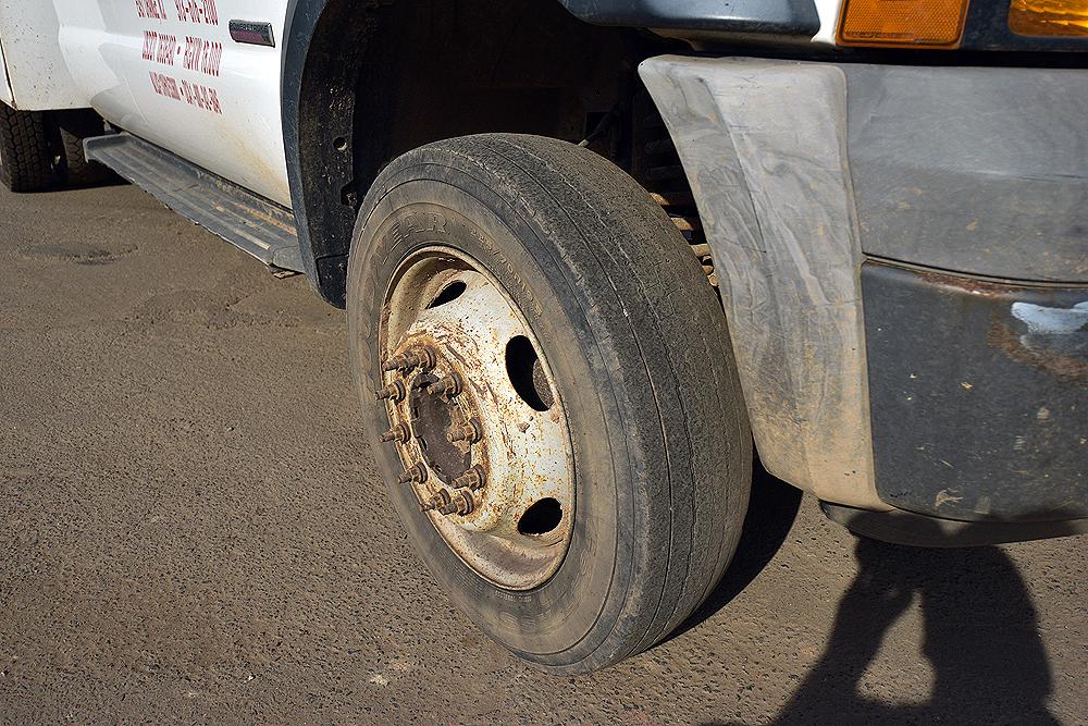 2006 Ford F-450 Diesel, Utility Truck