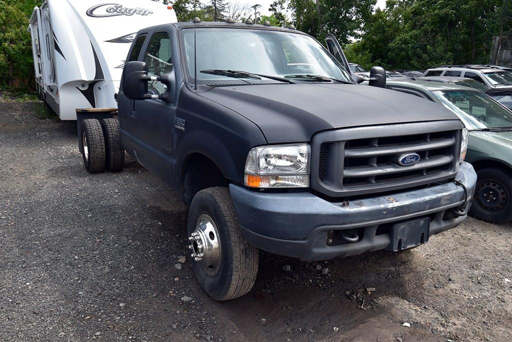 2000 Ford F-350 Dually Pickup Truck