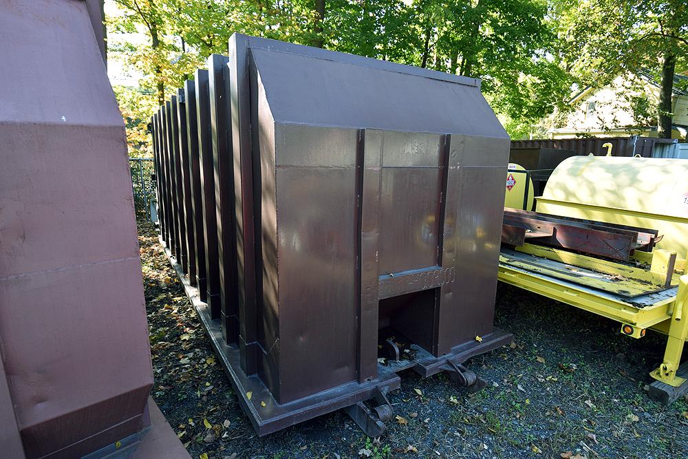 J.C. Industries 40 Yd. Break-Away Compactor Unit w/Outside Rail & Cable Hoist Pickup