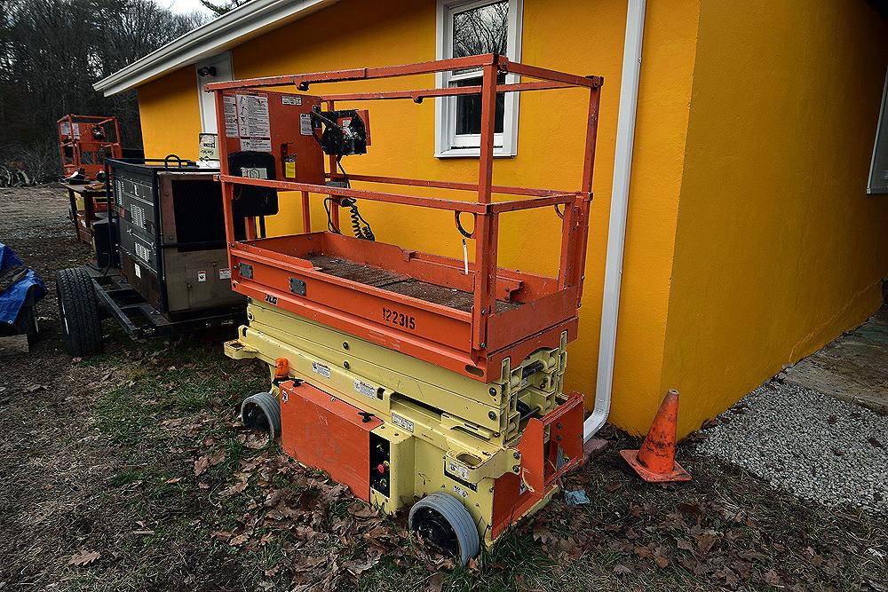 2015 JLG Model 1932RS Scissor Lift, 19'