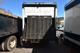 2012 Mitsubishi Fuso FE 20' Box Truck