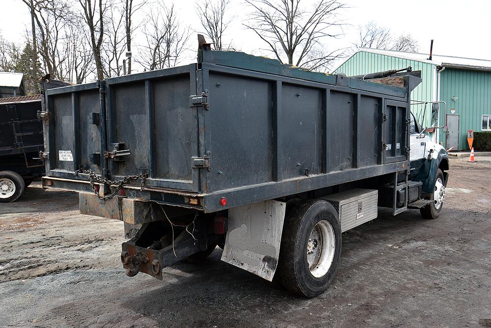 2005 Ford F-650 Single Axle Dump Truck