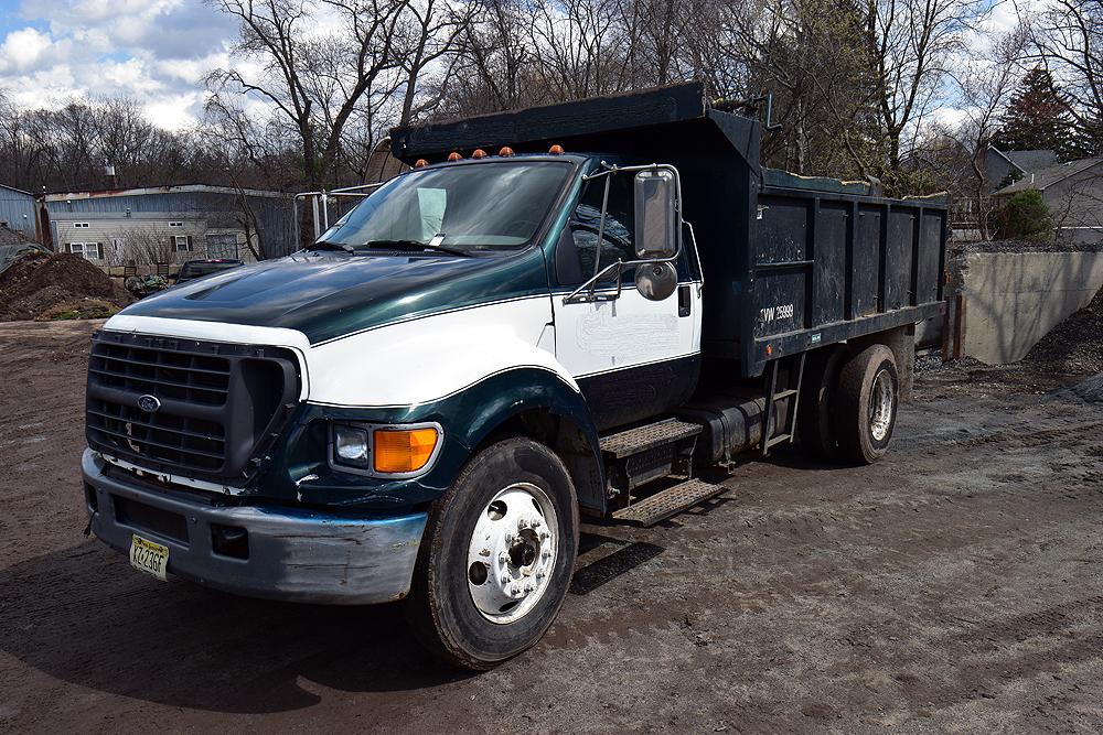 2005 Ford F-650 Single Axle Dump Truck