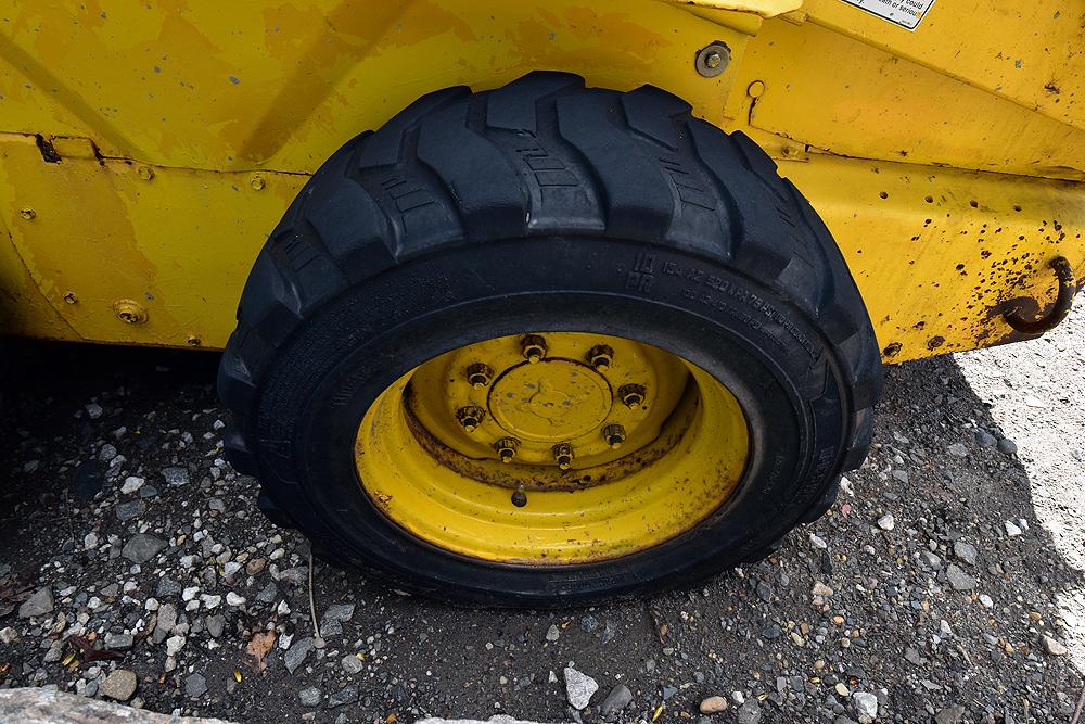 New Holland LS170 Turbo Skid Steer