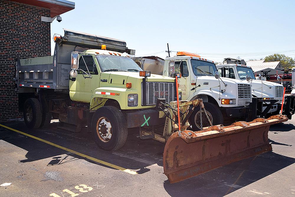 1996 GM Top Kick, Diesel Dump Truck