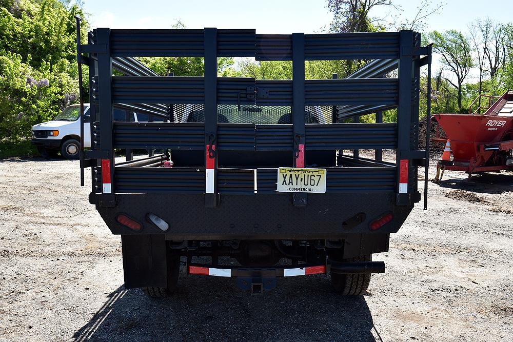 2004 Ford F-350 XL Super Duty Rack Body Truck