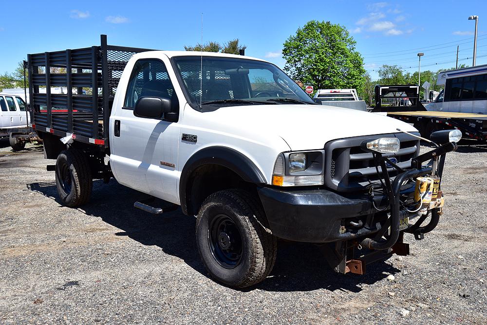 2004 Ford F-350 XL Super Duty Rack Body Truck