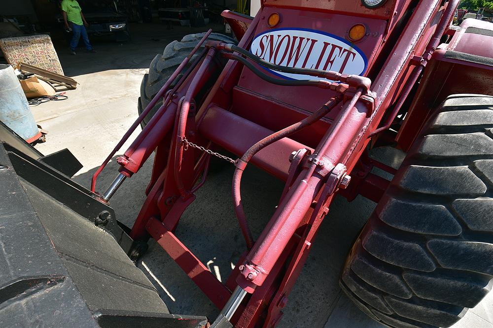 Case W10D Wheel Loader