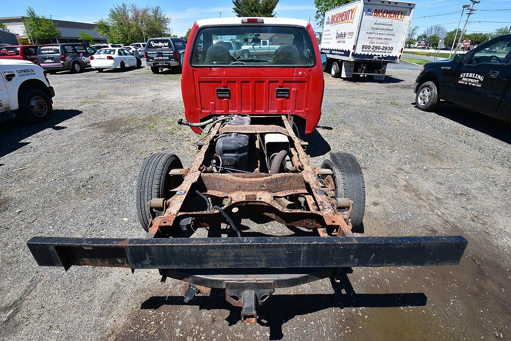 2003 Ford F-250 XL Super Duty (No Bed, In-Operable) NO TITLE