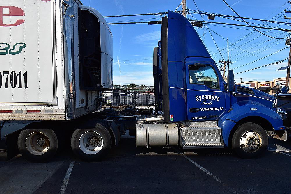 2017 Kenworth T880 Truck Tractor