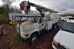 1997 Ford F800 Forestry Bucket Truck