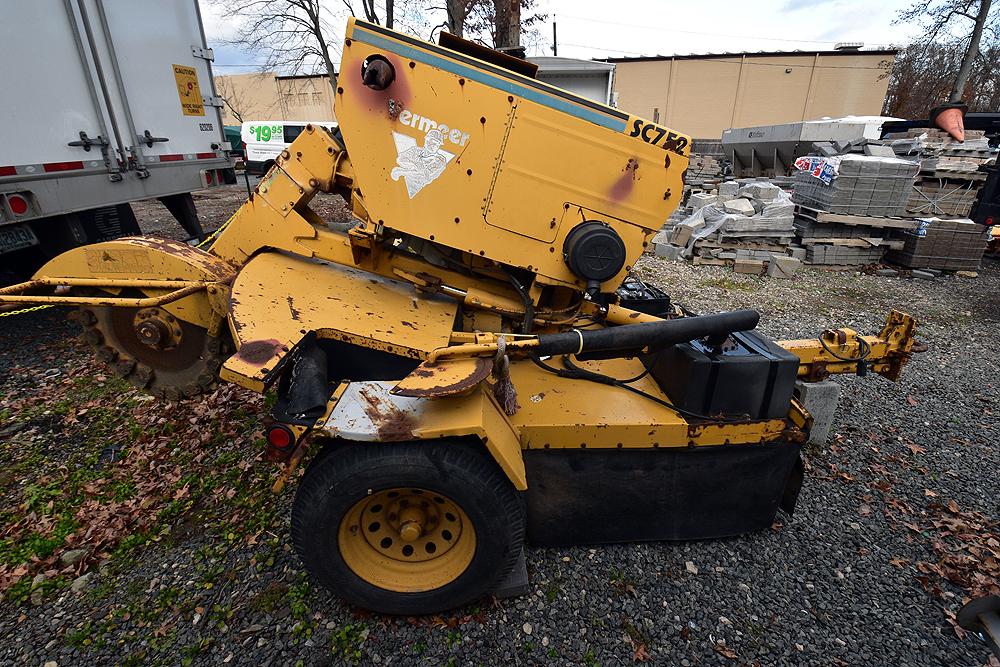 Vermeer Model SC752 Portable Tow-Behind Stump Grinder