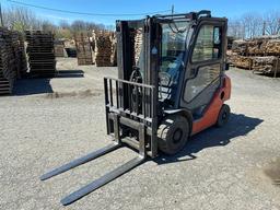 Toyota Model 8FGU20 LPG Forklift Truck