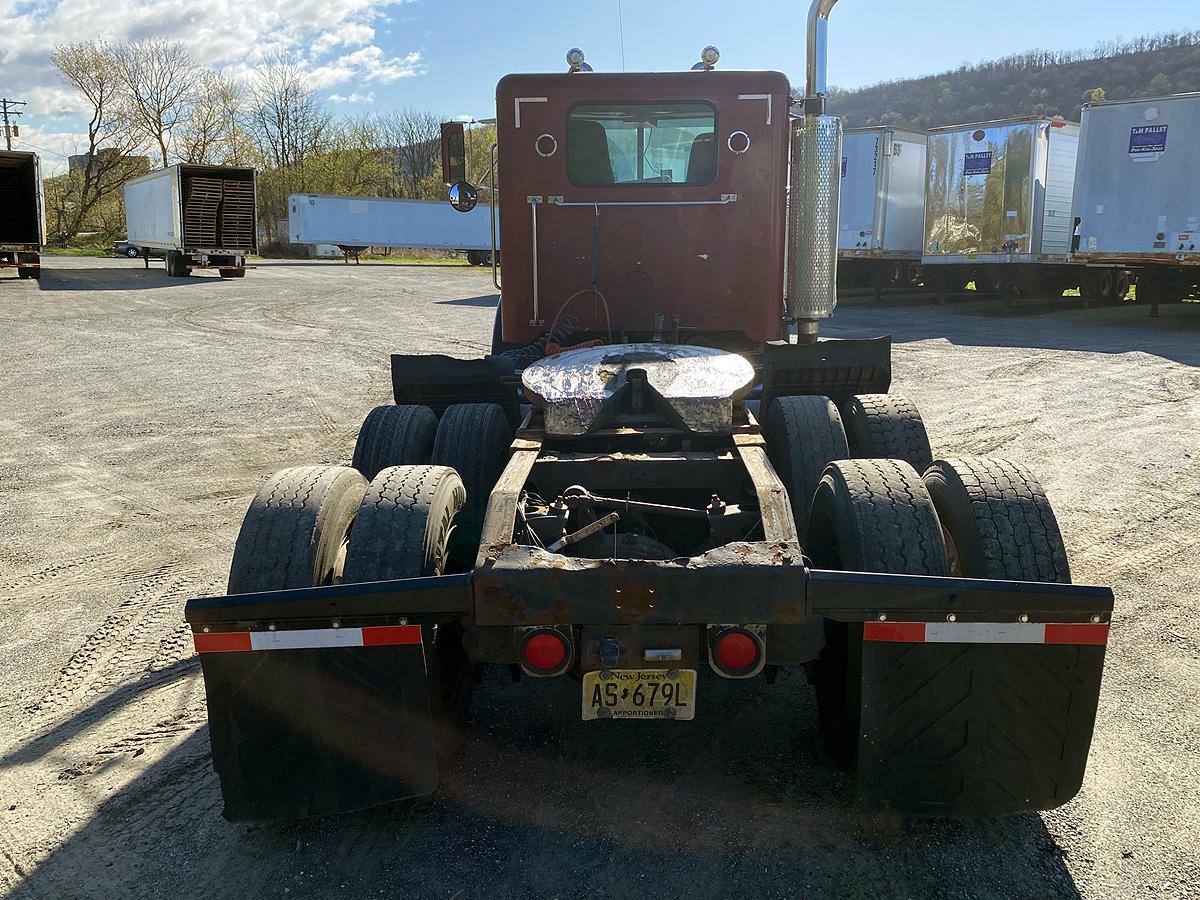 1993 Peterbilt Model 379 Tandem Axle Truck Tractor (Unit # 27)