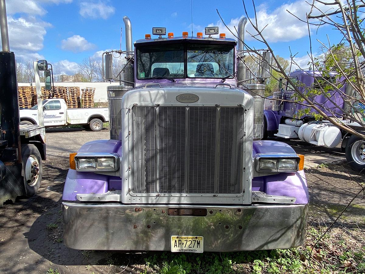 1996 Peterbilt Model 378 Tandem Axle Truck Tractor, (Unit # 30)