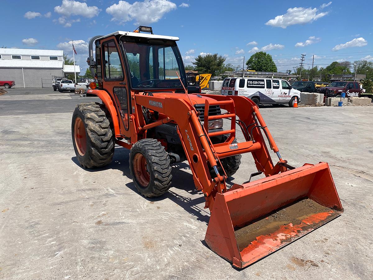 Kubota L3130 Diesel Tractor Loader