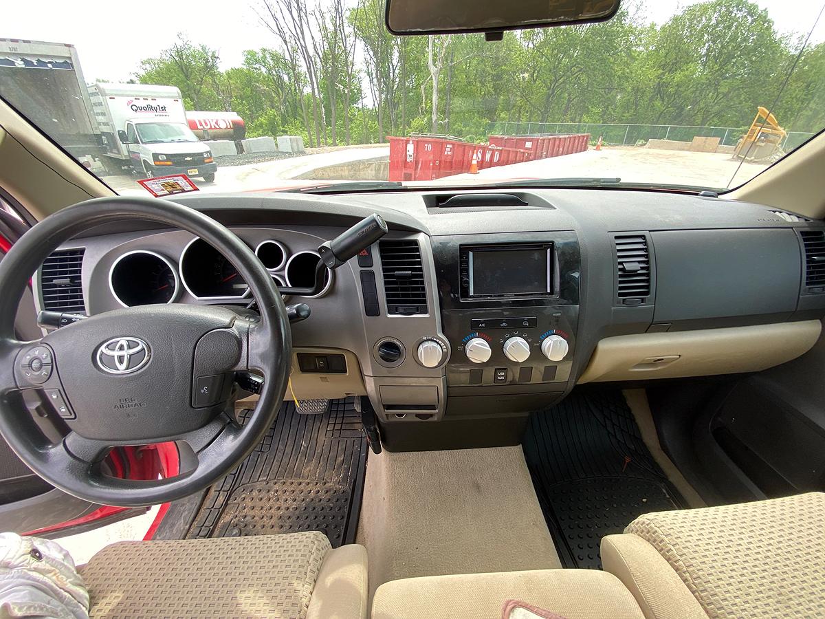 2010 Toyota Tundra Pickup Truck