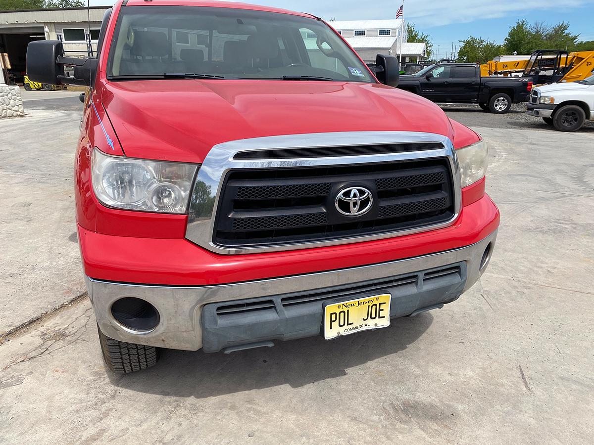 2010 Toyota Tundra Pickup Truck