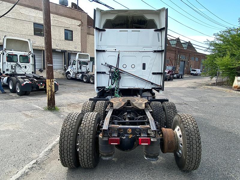 2014 International ProStar 122 6x4, Tandem Axle, Sleeper Cab