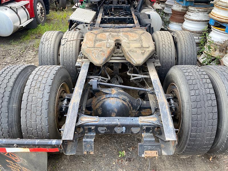 2011 International ProStar 113 6x4, Tandem Axle, Day Cab (Non-Op)