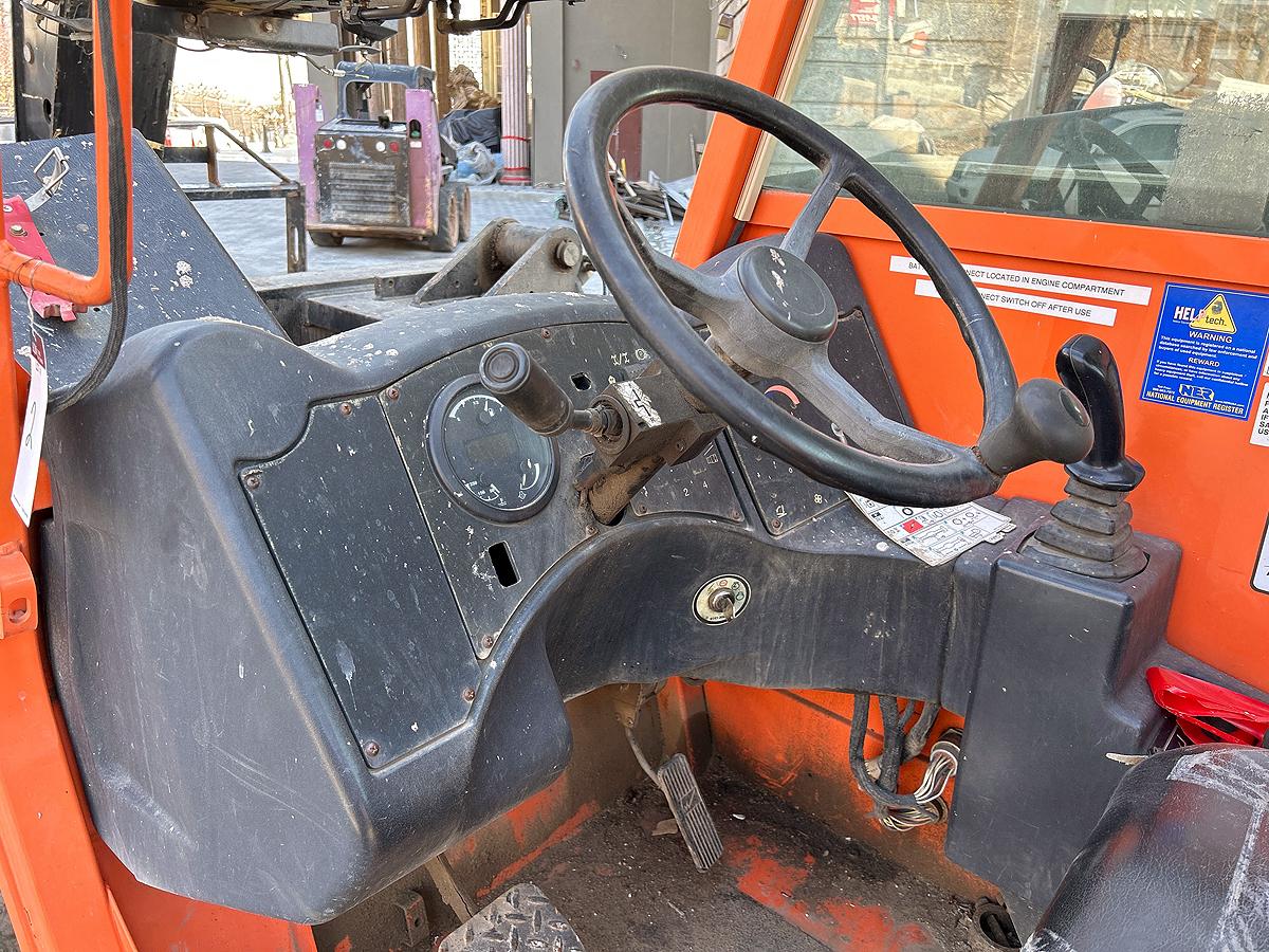 JLG Diesel Material Handler Model: G9-43A (non-operational)