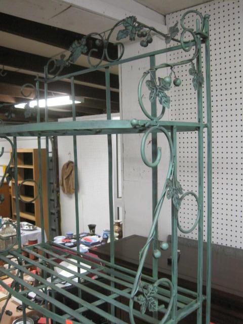 Metal Bakers Rack