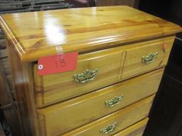 Pine Chest of Drawers