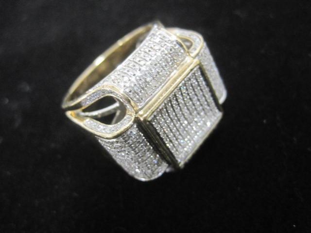 Man's 10k Yellow Gold & Diamond Ring