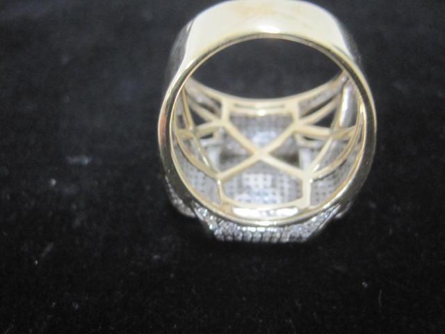 Man's 10k Yellow Gold & Diamond Ring