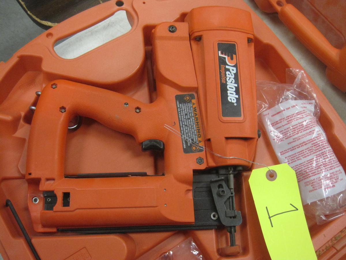 Paslode Finish Nailer