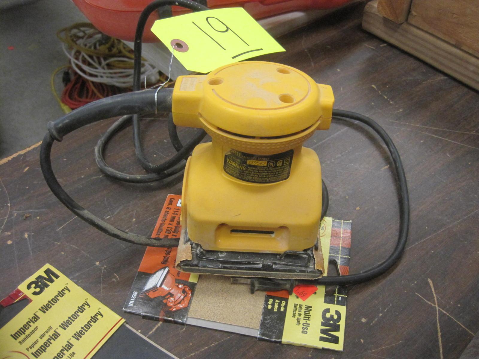 Dewalt Palm Sander