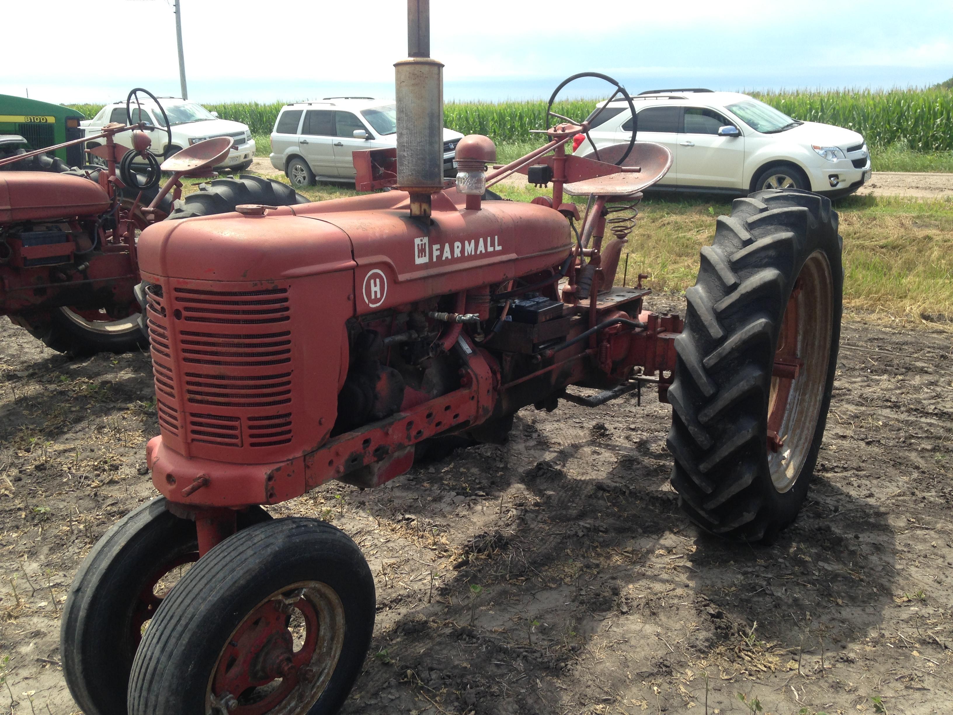 Farmall H, NF, Serial #FBH376116X1