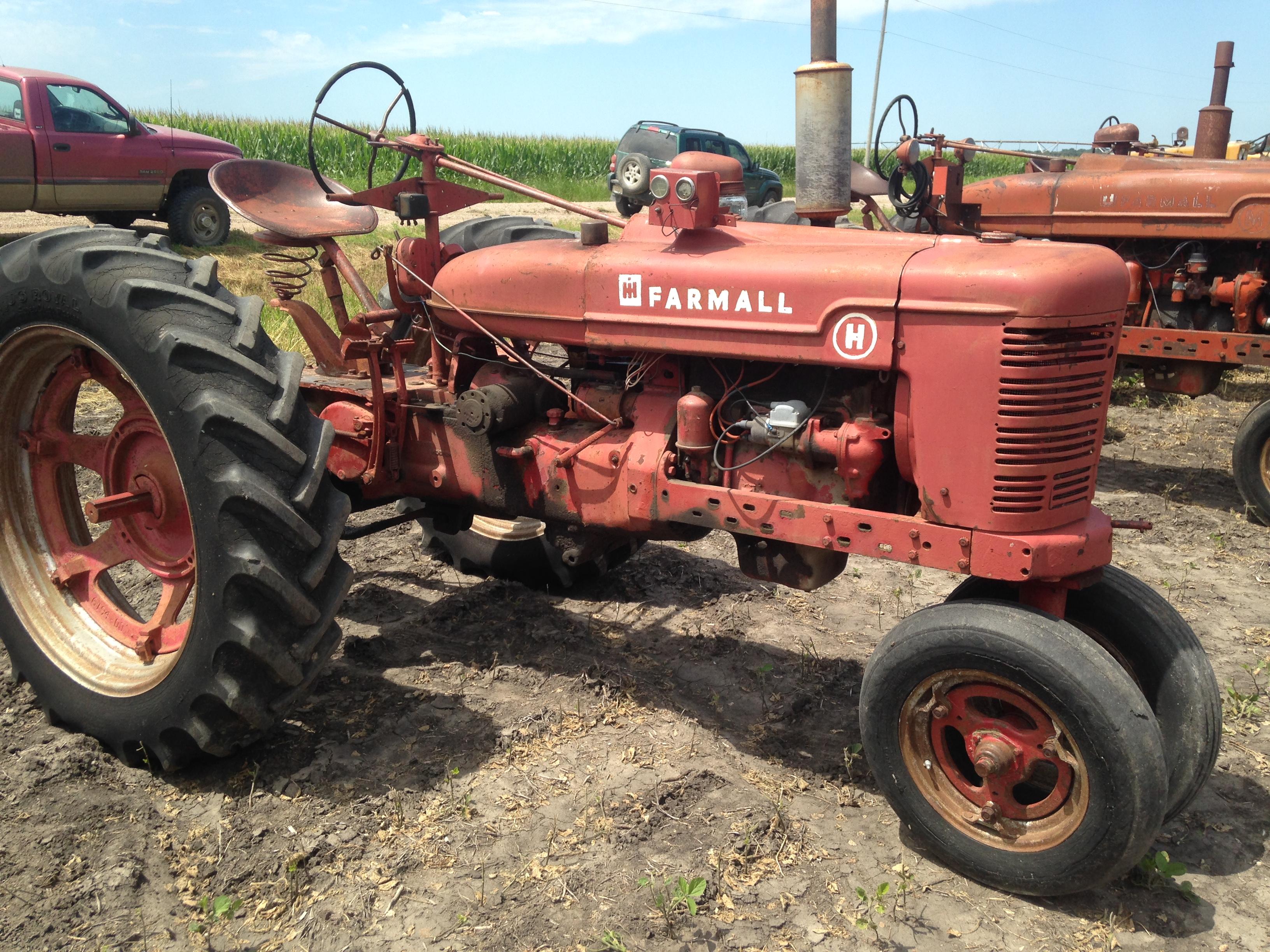 Farmall H, NF, Serial #FBH376116X1