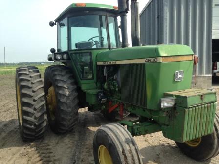 JD4630 Serial #4630P024947R, 2 Hydraulic, Quick Hitch, Shows 4428 hrs. Power Shift, 10 Weights