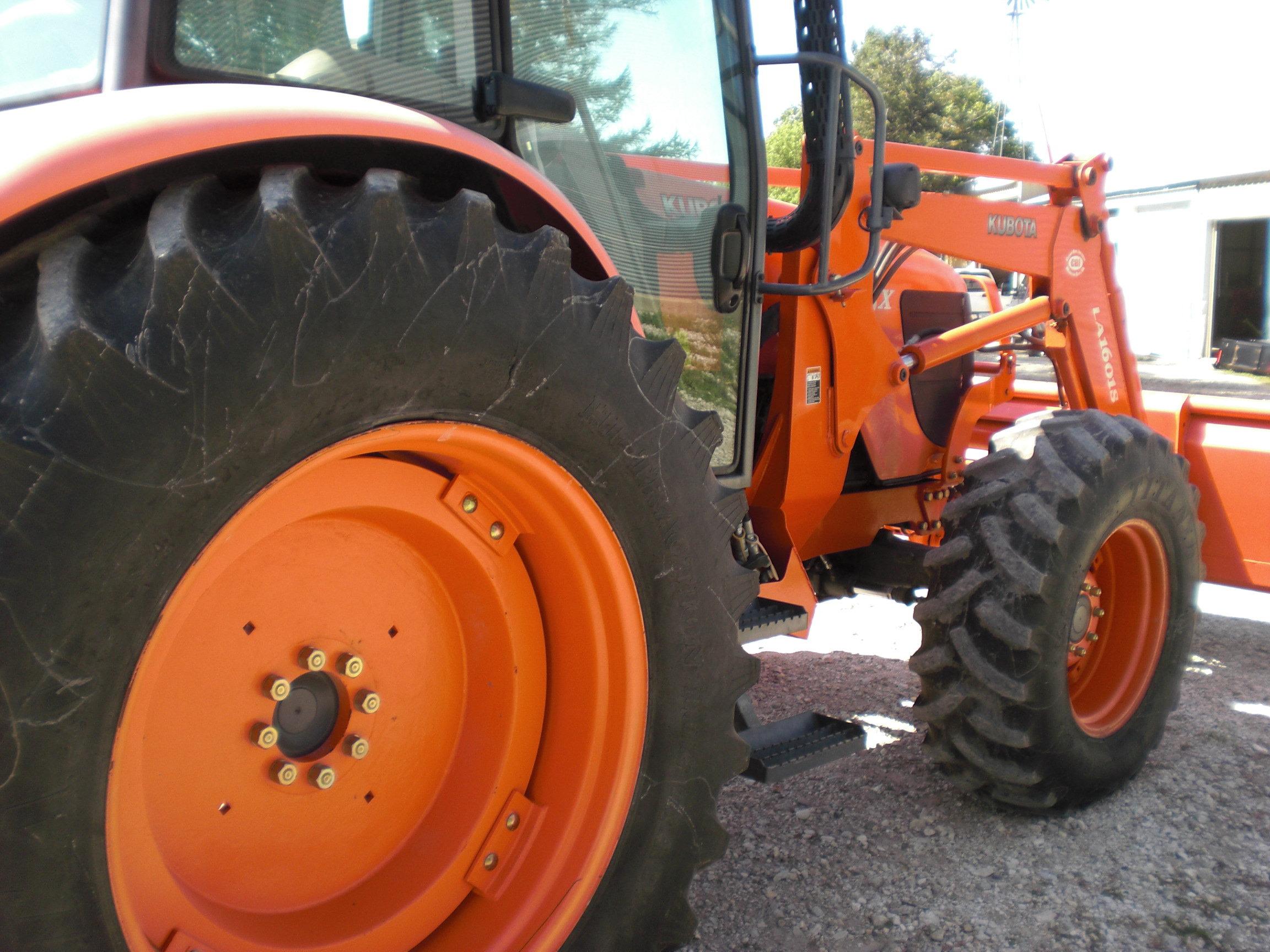 2008 Kubota M125 W Loader