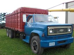 1973 Chev truck, 20' box & hoist