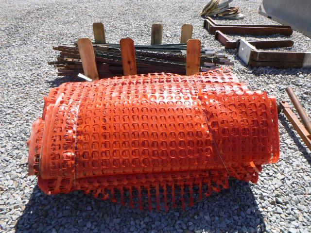 Pallet of Safety Fence  (QEA 2899)