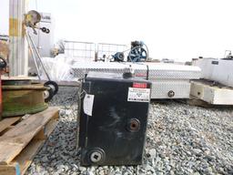 Hyd. Oil Tank w/ Reel and Hoses (QEA 2014)