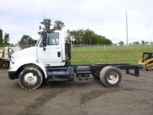 09 International 8600 Cab and Chassis^TITLE^ (QEA 3181)