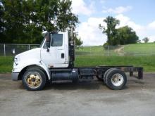 09 International 8600 Truck Cab and Chassis^TITLE^ (QEA 3254)