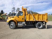 18 International 4300 Dump Truck^TITLE^ (QEA 9757)