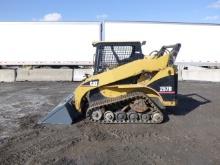 04 Cat 257B Skid Loader (QEA 5184)