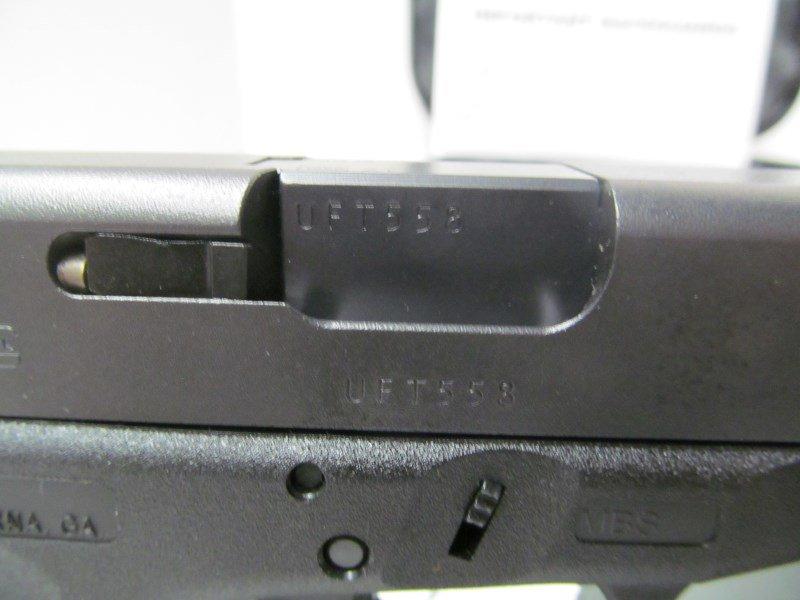 631 GLOCK ~ 27 ~ GEN 4 ~ 40 CALIBER ~ LASER SIGHT ~ IN ORIGINAL HARD SHELL CASE ~ 2 EXTRA CLIPS ~  S