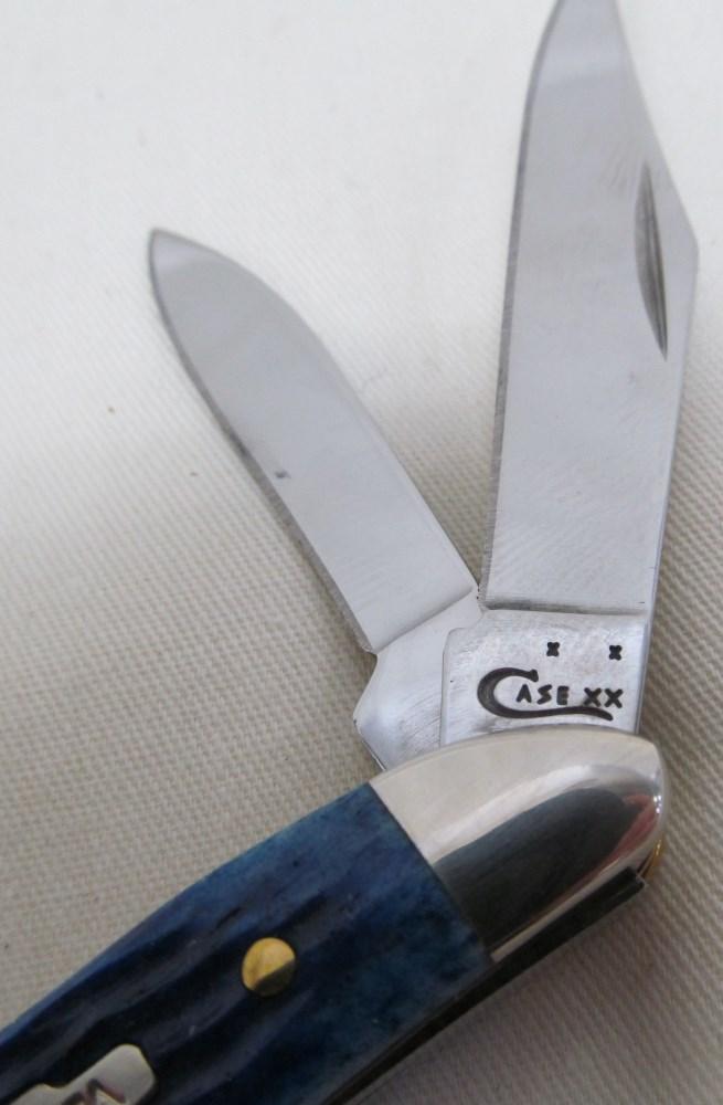 CASE KNIFE STYLE PEANUT COLOR BLUE ITEM NO. 02802 (NIB)