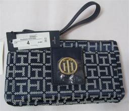 NEW WITH TAGS TOMMY HILFIGER BLUE CLUTCH WALLET