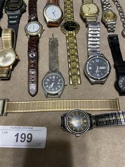 LOT OF WATCHES