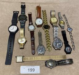 LOT OF WATCHES